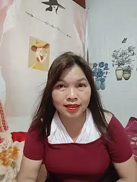 Snapshot of Cover-baa chatting on 05/18/26, 11:48 Cover-baa online show from 05/18/26, 11:48
