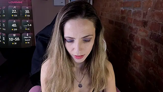 Snapshot of amelia_meili chatting on 04/25/26, 01:25 amelia meili online show from 04/25/26, 01:25