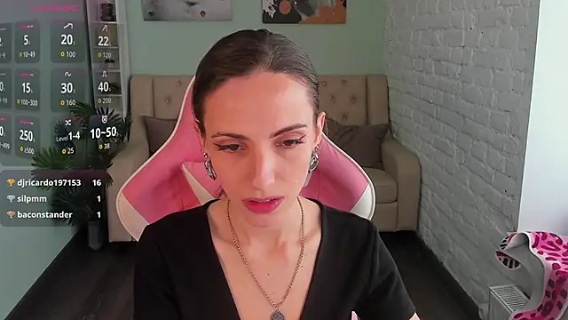 Snapshot of amelia_meili chatting on 05/27/26, 10:44 amelia meili online show from 05/27/26, 10:44
