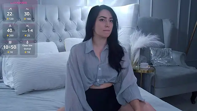 VelissaBowen online show from 11/23/25, 07:40