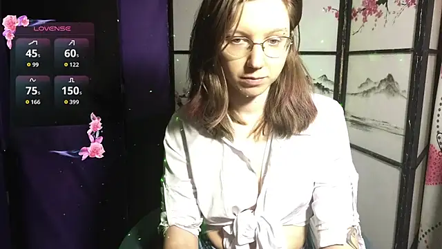 Snapshot of scarlettsrose chatting on 02/09/26, 12:03 scarlettsrose online show from 02/09/26, 12:03