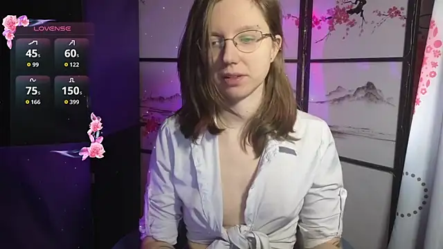 Snapshot of scarlettsrose chatting on 02/04/26, 12:22 scarlettsrose online show from 02/04/26, 12:22