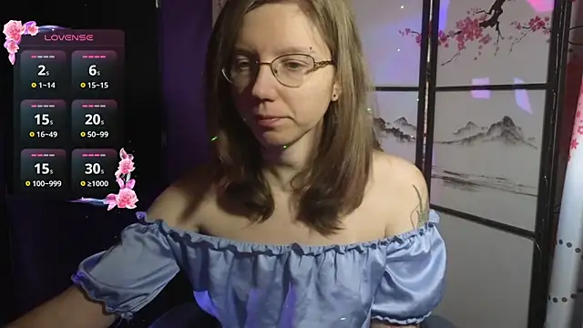 Snapshot of scarlettsrose chatting on 02/03/26, 12:21 scarlettsrose online show from 02/03/26, 12:21