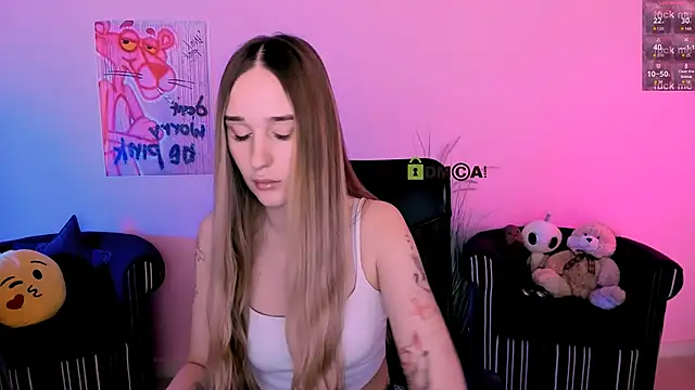  kellykitten  online show from 02/04/26, 12:33