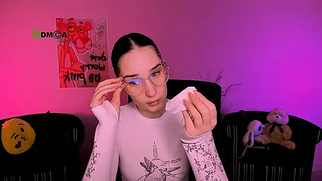  kellykitten  online show from 02/05/26, 10:00