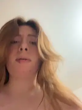 AmberRosewood online show from 11/29/25, 04:40