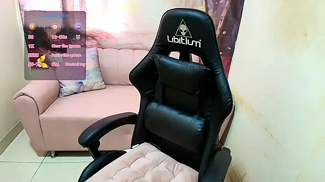 Emma latinasexy18 online show from 02/04/26, 06:36