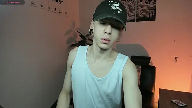 James Adams 01 online show from 12/19/25, 12:51