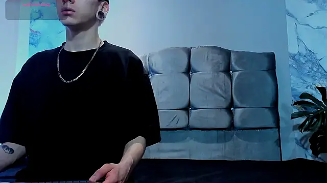 James Adams 01 online show from 03/12/26, 12:20