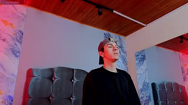 James Adams 01 online show from 04/17/26, 12:41