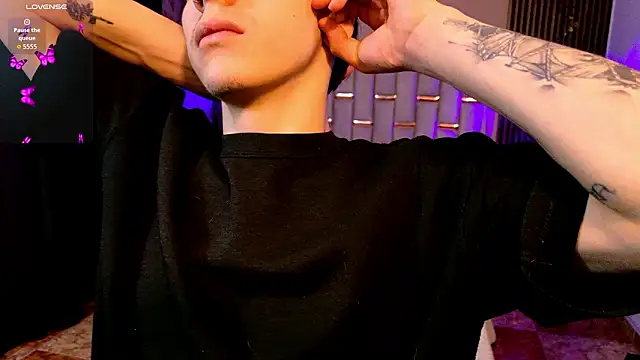 James Adams 01 online show from 03/18/26, 02:30