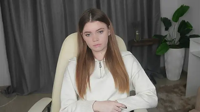 Snapshot of AngelesBenitz chatting on 11/18/25, 02:20 AngelesBenitz online show from 11/18/25, 02:20