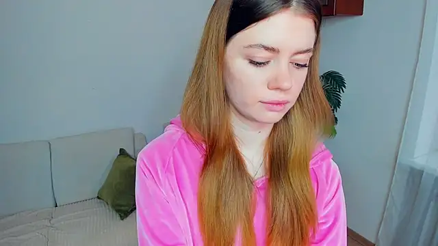 AngelesBenitz online show from 12/19/25, 07:00