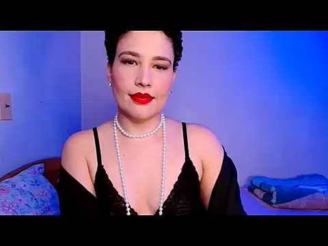 luadonna online show from 11/17/25, 04:00