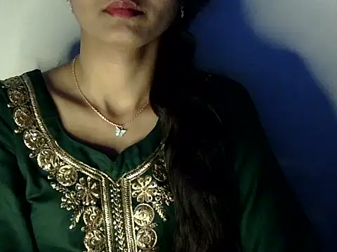 Snapshot of Saheba_S chatting on 02/20/26, 05:26 Saheba S online show from 02/20/26, 05:26