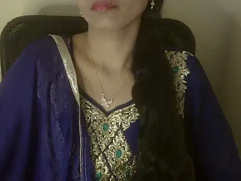 Snapshot of Saheba_S chatting on 02/13/26, 07:19 Saheba S online show from 02/13/26, 07:19