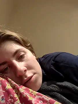 hotwetvix online show from 11/18/25, 09:45