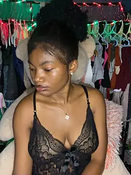 DoitwMia online show from 12/20/25, 11:29