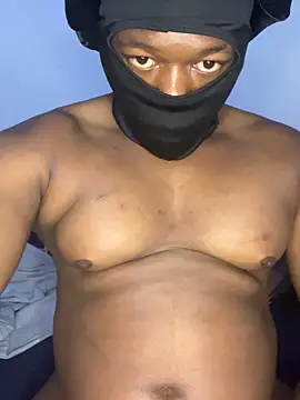 Snapshot of mrcougarfucker chatting on 03/19/26, 10:32 mrcougarfucker online show from 03/19/26, 10:32