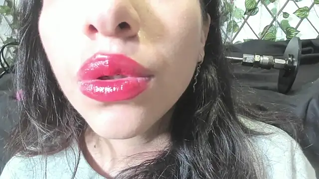 LittlePeach  online show from 03/23/26, 11:10