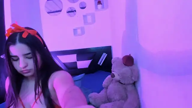 Babyhoney18 online show from 01/06/26, 07:40