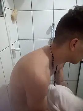 Snapshot of Martins2444 chatting on 11/19/25, 08:14 Martins2444 online show from 11/19/25, 08:14