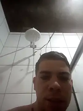 Snapshot of Martins2444 chatting on 12/23/25, 08:46 Martins2444 online show from 12/23/25, 08:46