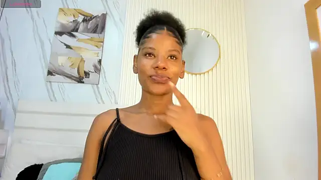 Afro Luna online show from 03/30/26, 10:28