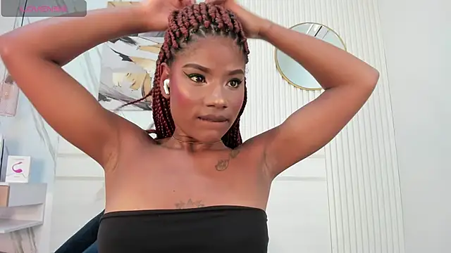 Afro Luna online show from 12/15/25, 11:27