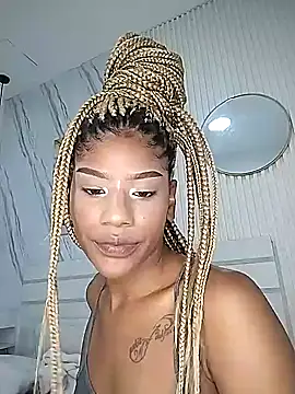 Afro Luna online show from 05/08/26, 11:14
