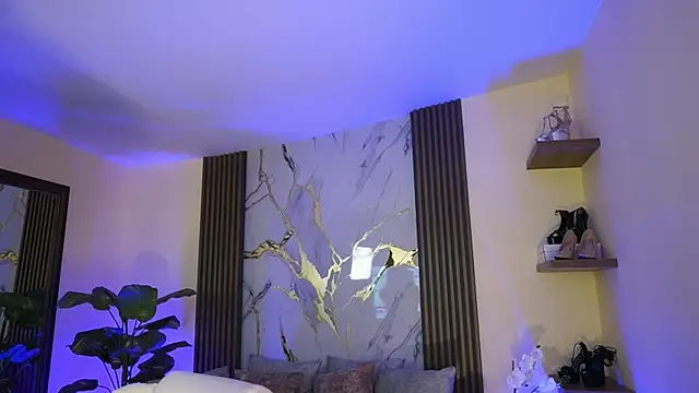 MeganLowell online show from 01/12/26, 11:50