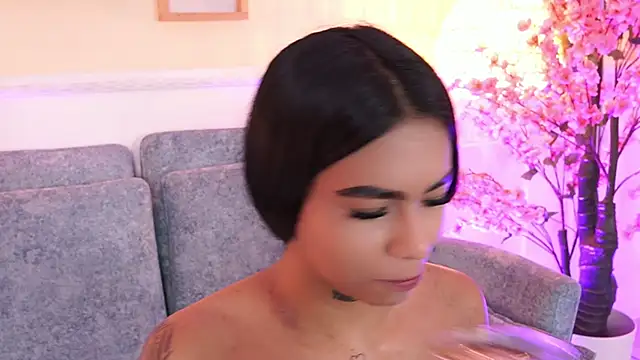 MeganLowell online show from 03/23/26, 07:03