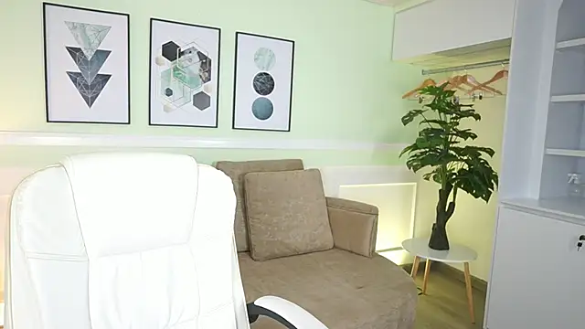 MeganLowell online show from 01/10/26, 11:38