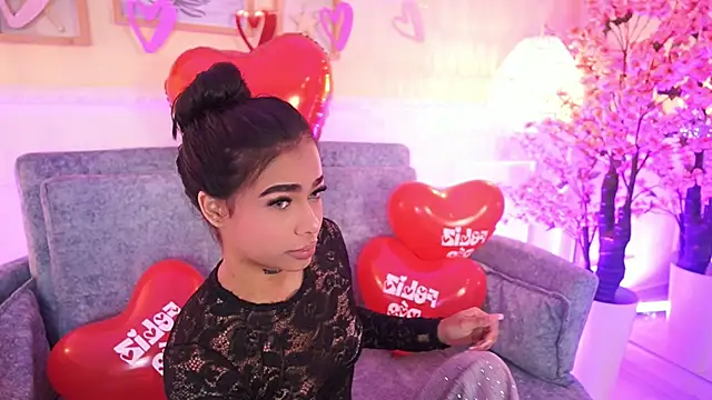 MeganLowell online show from 02/14/26, 07:25