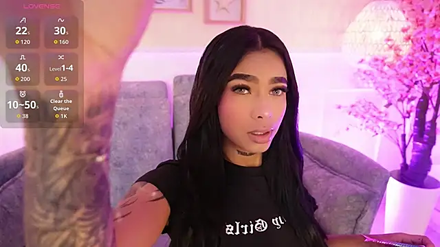 MeganLowell online show from 03/09/26, 07:39