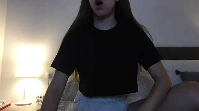 Martimartinaxx online show from 06/25/26, 07:30