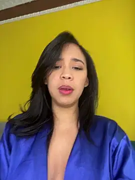 Esmerald 1111 online show from 03/26/26, 12:14