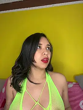 Esmerald 1111 online show from 02/25/26, 11:54