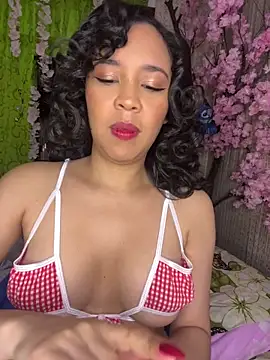 Esmerald 1111 online show from 04/14/26, 09:58