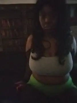 VenezuelaLuxeNoir online show from 06/04/26, 11:48