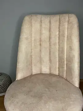 AzraBahar online show from 11/19/25, 09:15