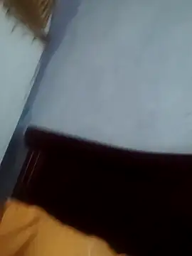 Snapshot of braidqueen00 chatting on 12/19/25, 01:57 braidqueen00 online show from 12/19/25, 01:57