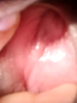 Snapshot of braidqueen00 chatting on 02/18/26, 12:34 braidqueen00 online show from 02/18/26, 12:34