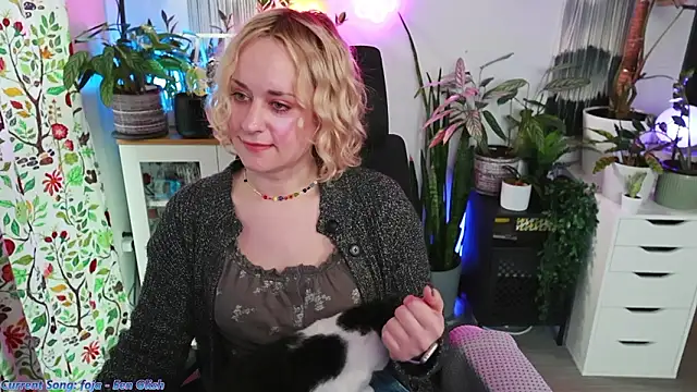 xzoeyryanx online show from 02/23/26, 07:14