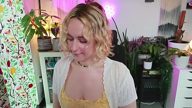 xzoeyryanx online show from 03/31/26, 05:48