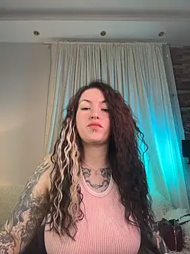 Snapshot of Tattitude_ chatting on 05/09/26, 07:01 Tattitude online show from 05/09/26, 07:01