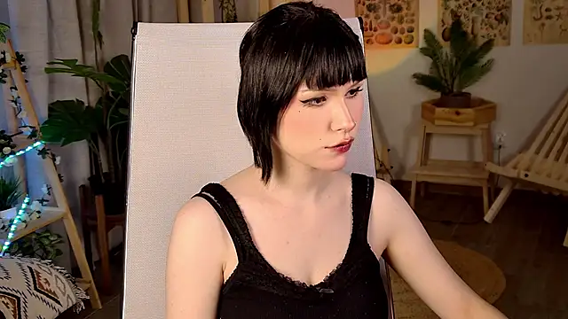 Snapshot of RickiOwens chatting on 01/13/26, 07:23 RickiOwens online show from 01/13/26, 07:23