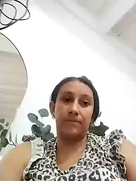 Mikela 19 online show from 12/03/25, 06:18