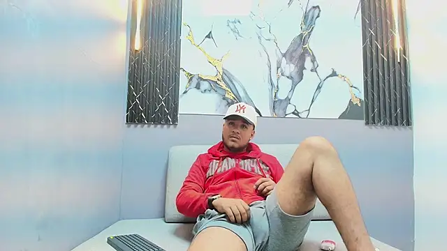 PAUL GLENN1 online show from 11/18/25, 07:17