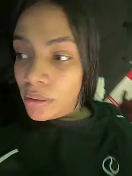 ArielleMillerr- online show from 03/19/26, 04:29